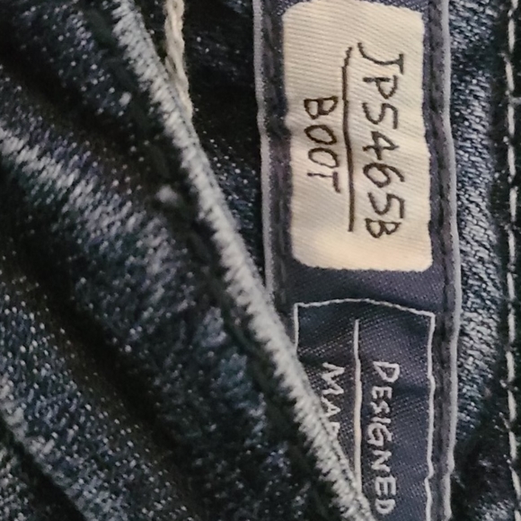 Jeans - Picture 8 of 8